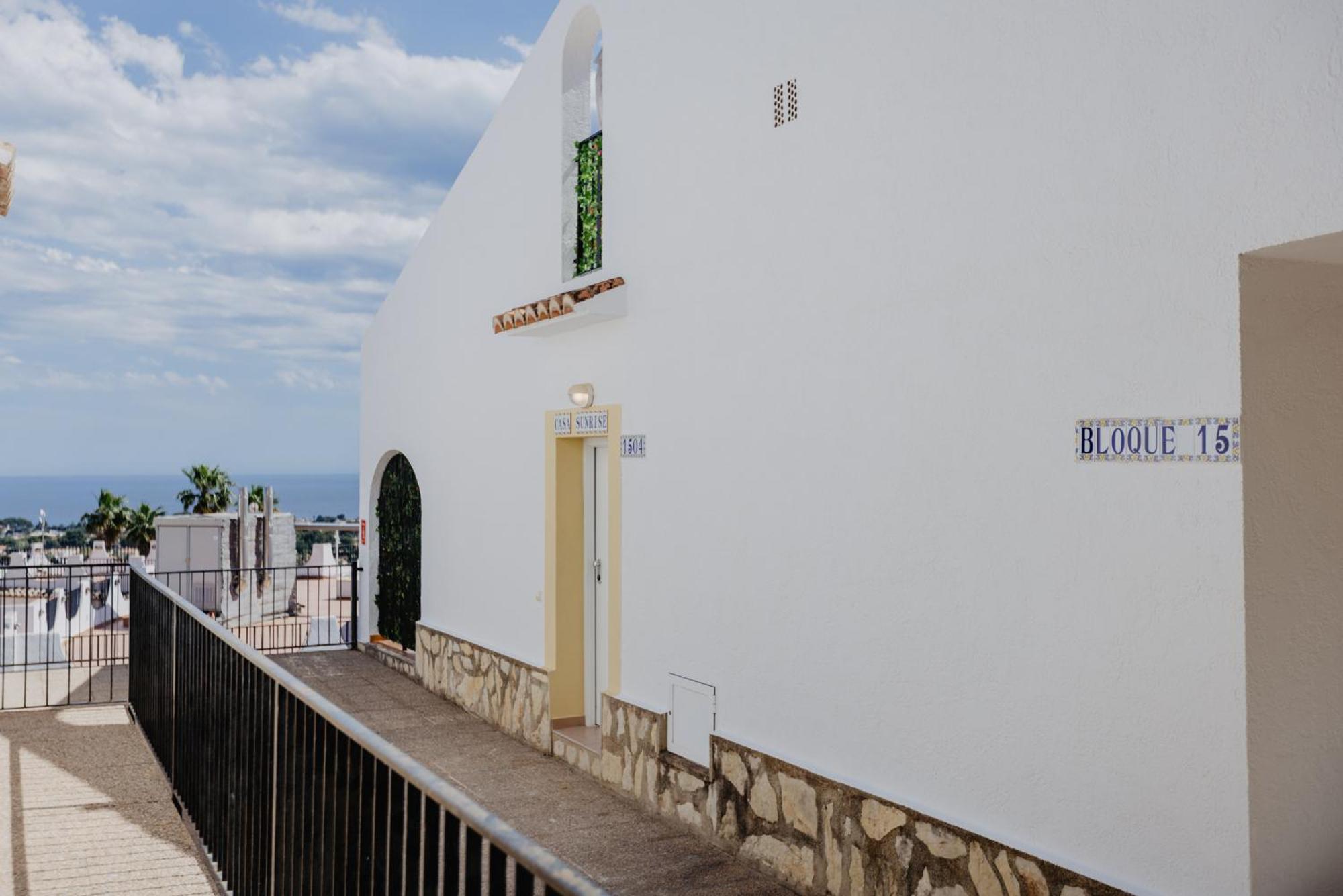 Casa Sunrise - Costa Blanca House With Rooftop, Swimming Pools And Panoramic Sea And Calpe Views Luaran gambar